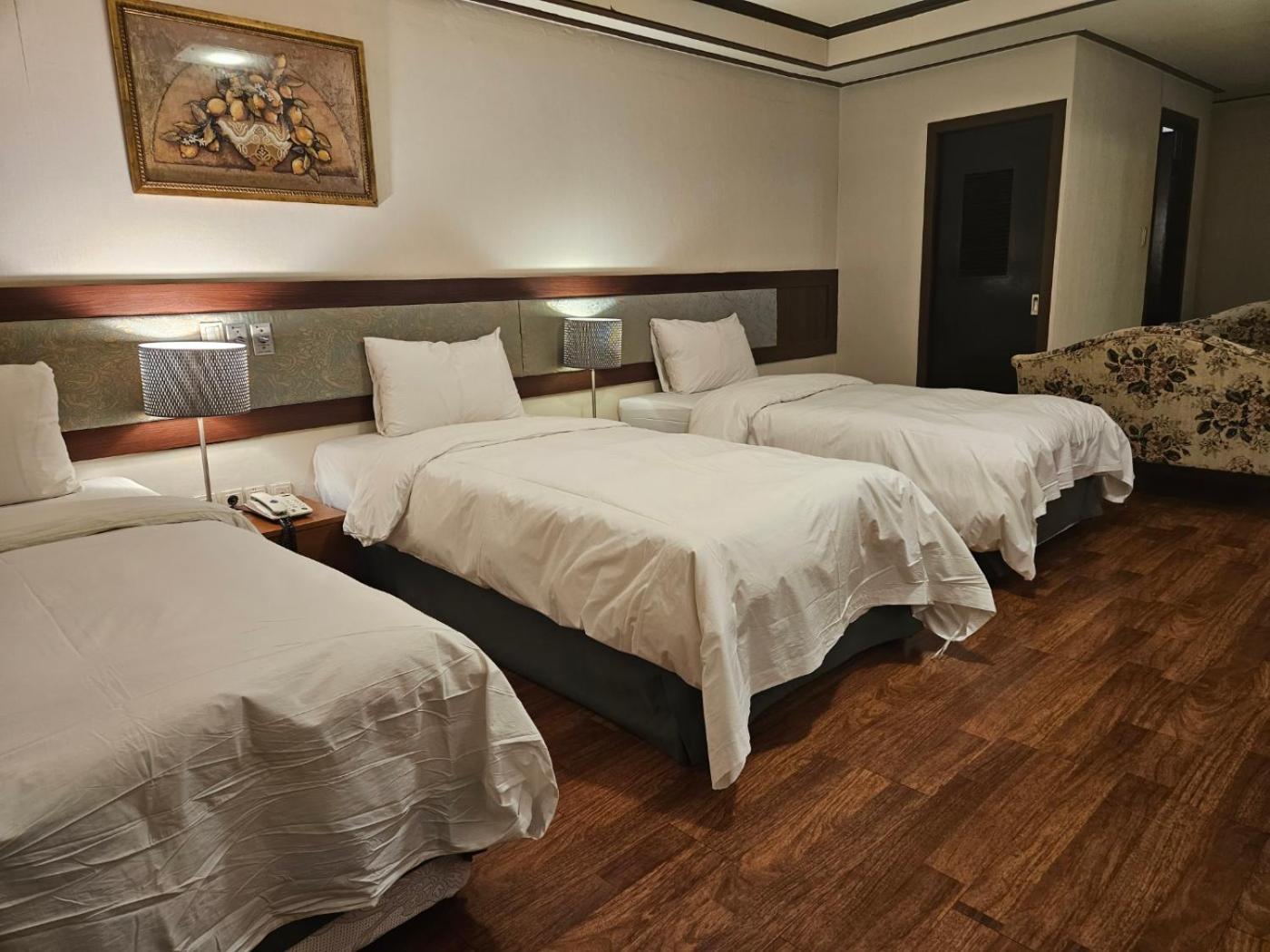 Insadong Crown Hotel Seoul Exteriör bild