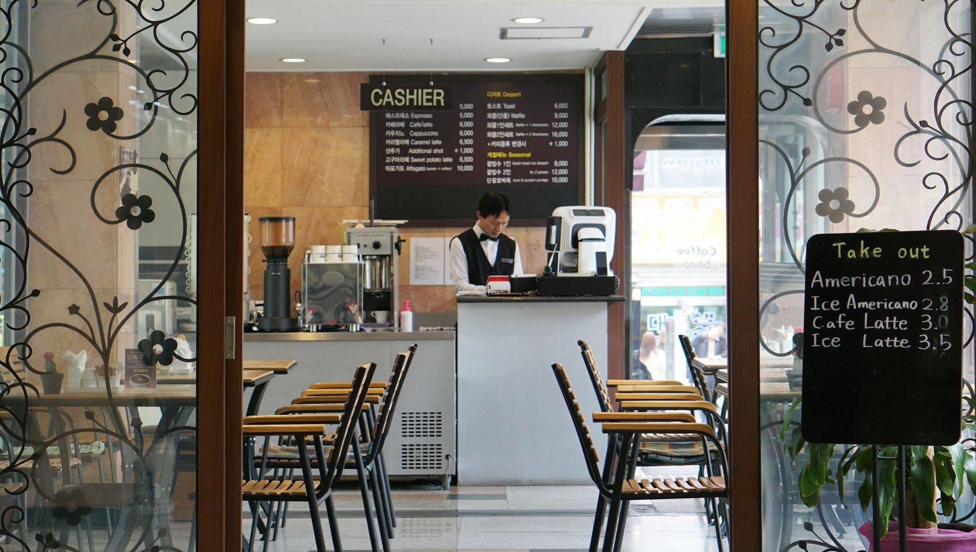 Insadong Crown Hotel Seoul Exteriör bild